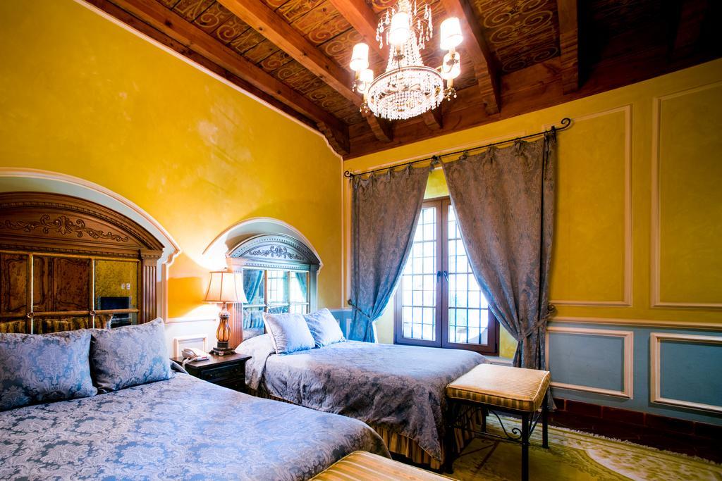Hotel Palacio De Dona Leonor Antigua Exteriör bild